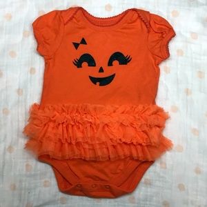 Short Sleeve Pumpkin Face Graphic Tutu Bodysuit